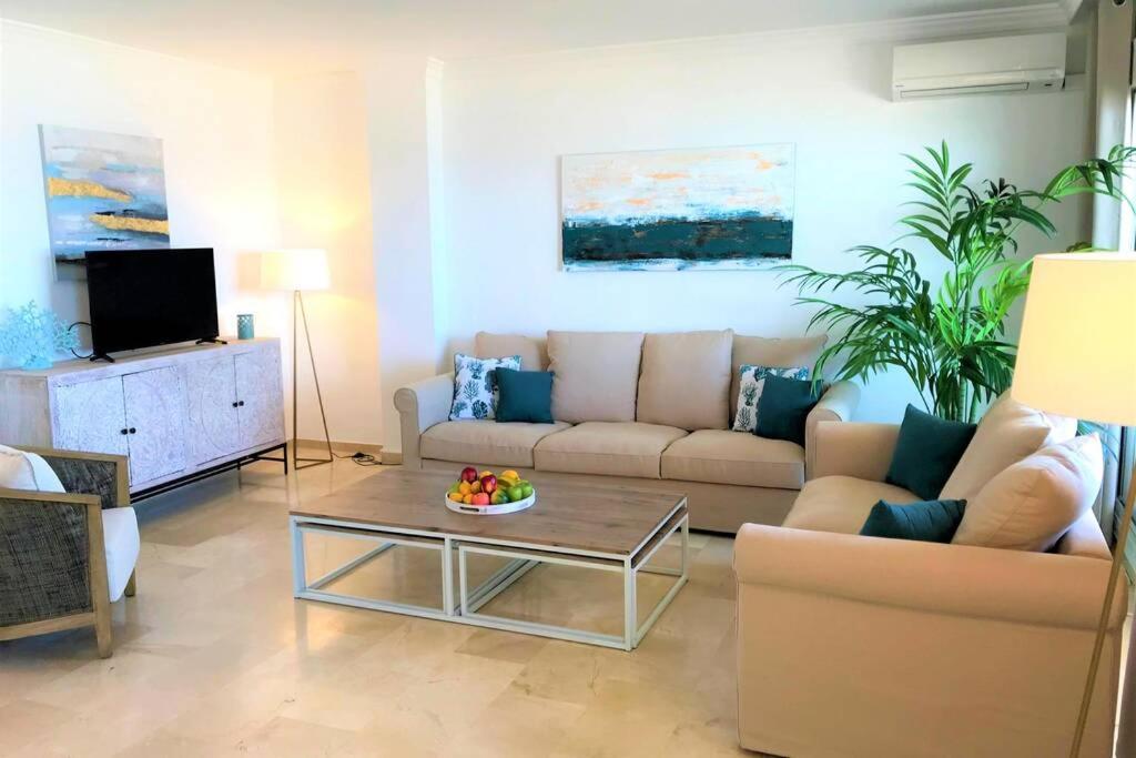 Penthouse Bermuda Beach 2 Estepona Exterior photo