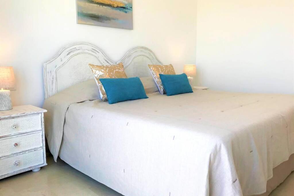 Penthouse Bermuda Beach 2 Estepona Exterior photo