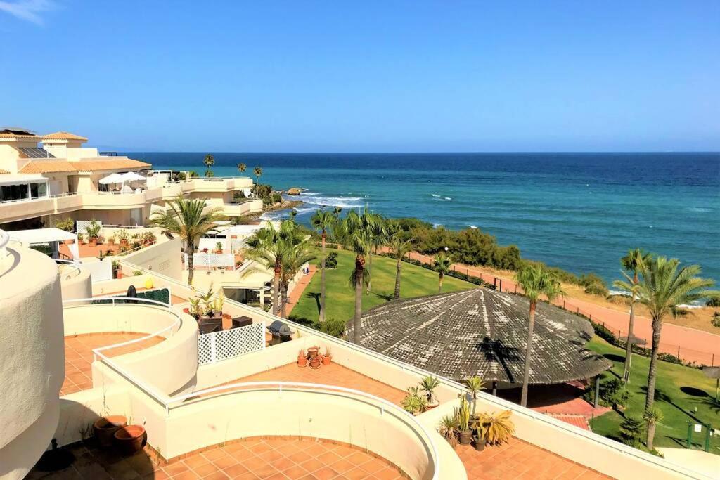 Penthouse Bermuda Beach 2 Estepona Exterior photo